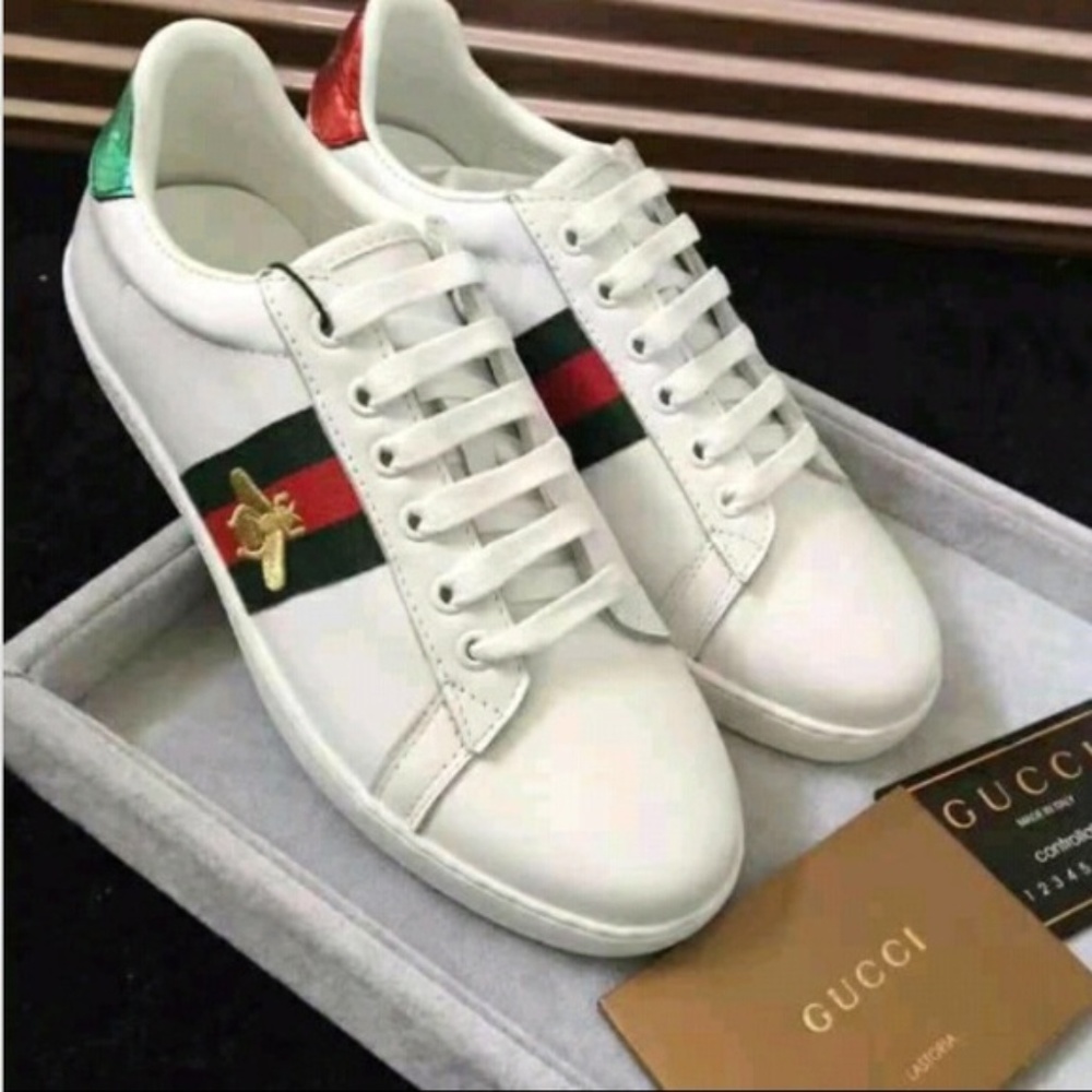 Gucci Ace Embroidered Snaeker